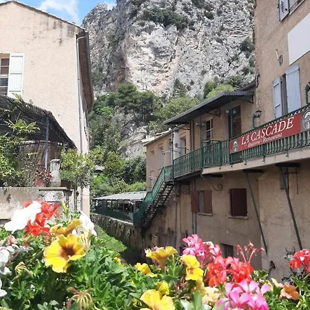 Garrigues Les Bains Curistes Thalatherme